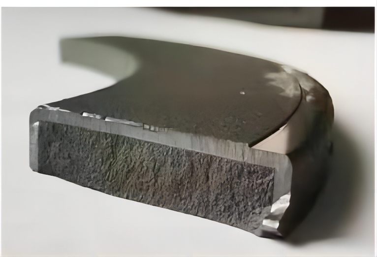 Μεγιστοποίηση της απόδοσης Fab: Γιατί το CVD Solid SiC είναι η απόλυτη επιλογή για εξαρτήματα κρίσιμου θαλάμου